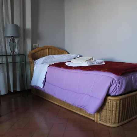 斯波莱托Casa Arezzola别墅 外观 照片